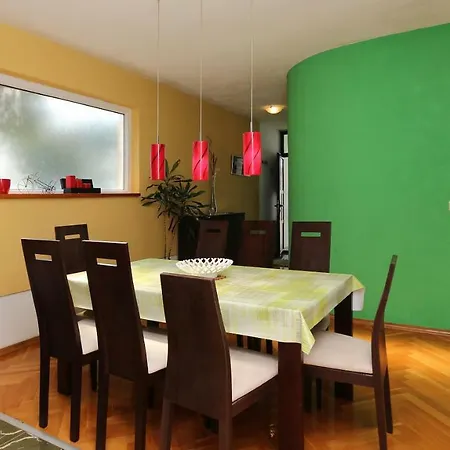 House Lipo Guest house Makarska