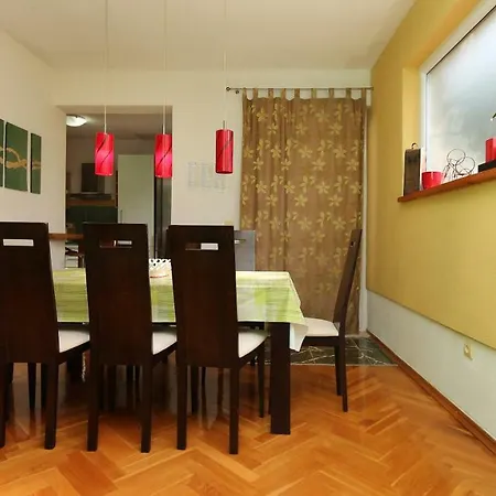 House Lipo Gæstehus