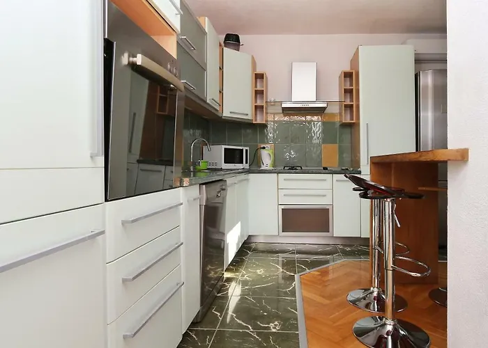 Gostinjska kuća House Lipo